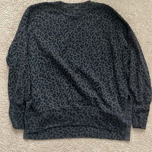 Leopard Crewneck